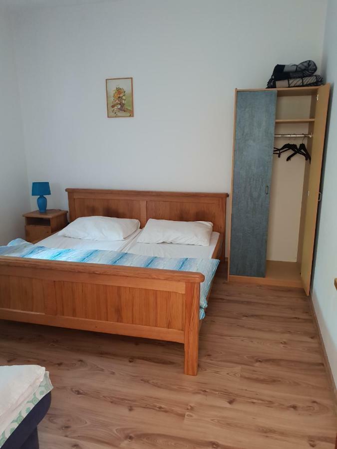 Apartman Nicolle Brzac Eksteriør bilde